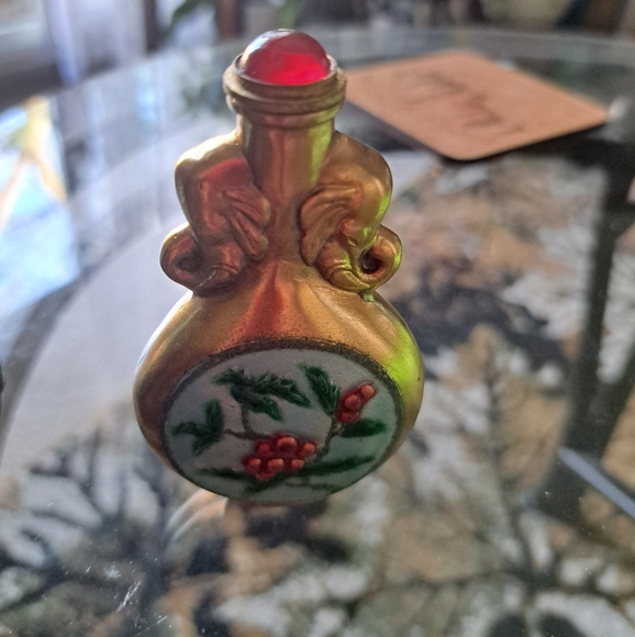 Snus bottles - Picture 2 of 8